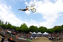 Highest Air Contest: Daryl Brown's World Record?